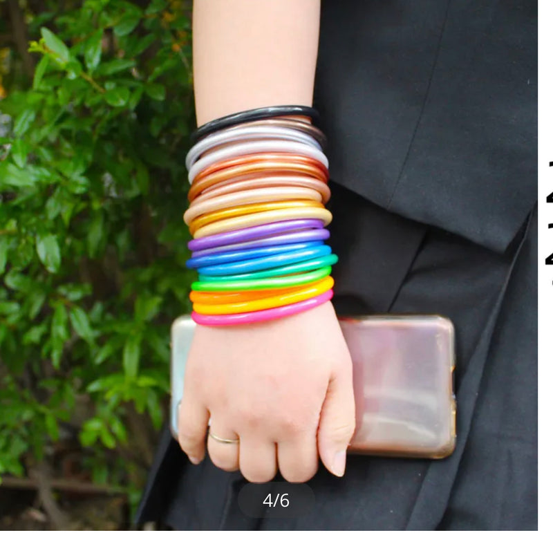 Color bangles