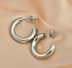 Simple Style C Shape Titanium Steel Plating Ear Studs